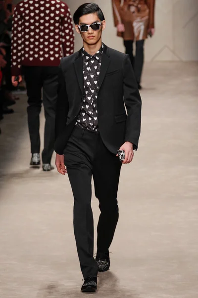 Look 40